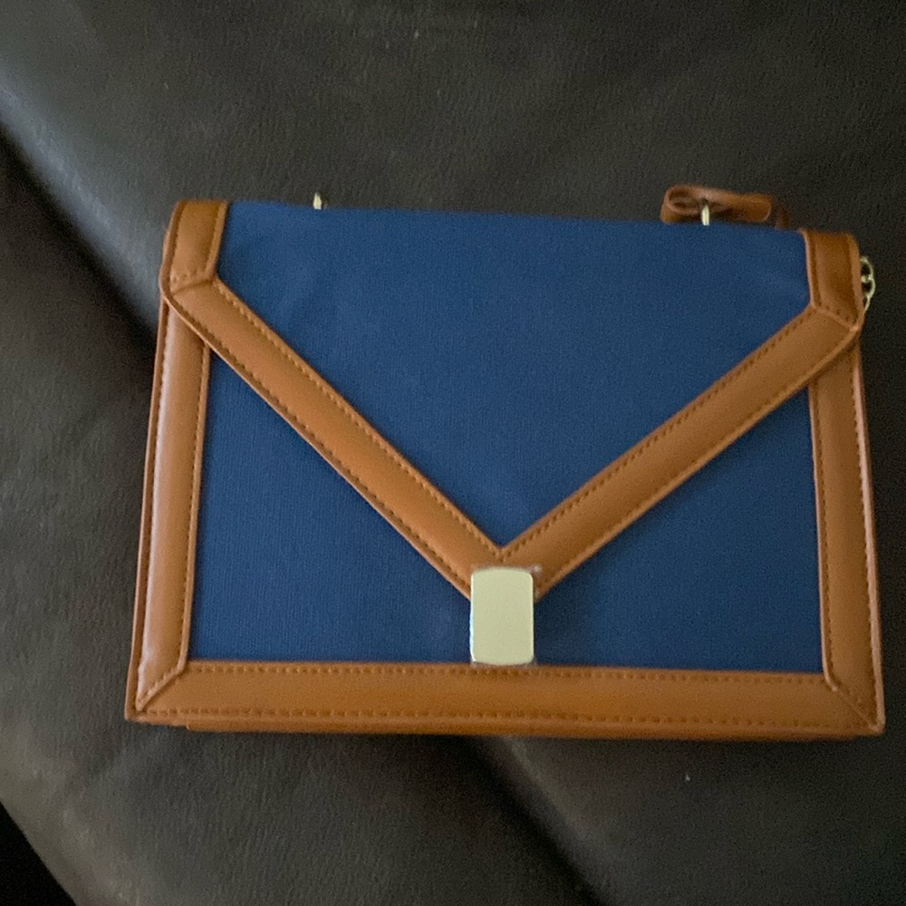 Loulu  purse